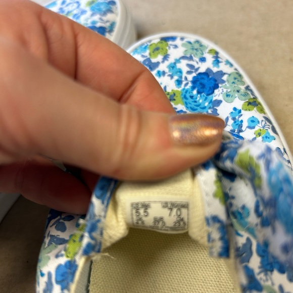 VANS DITSY FLORAL BOW VANS - Picture 9 of 10